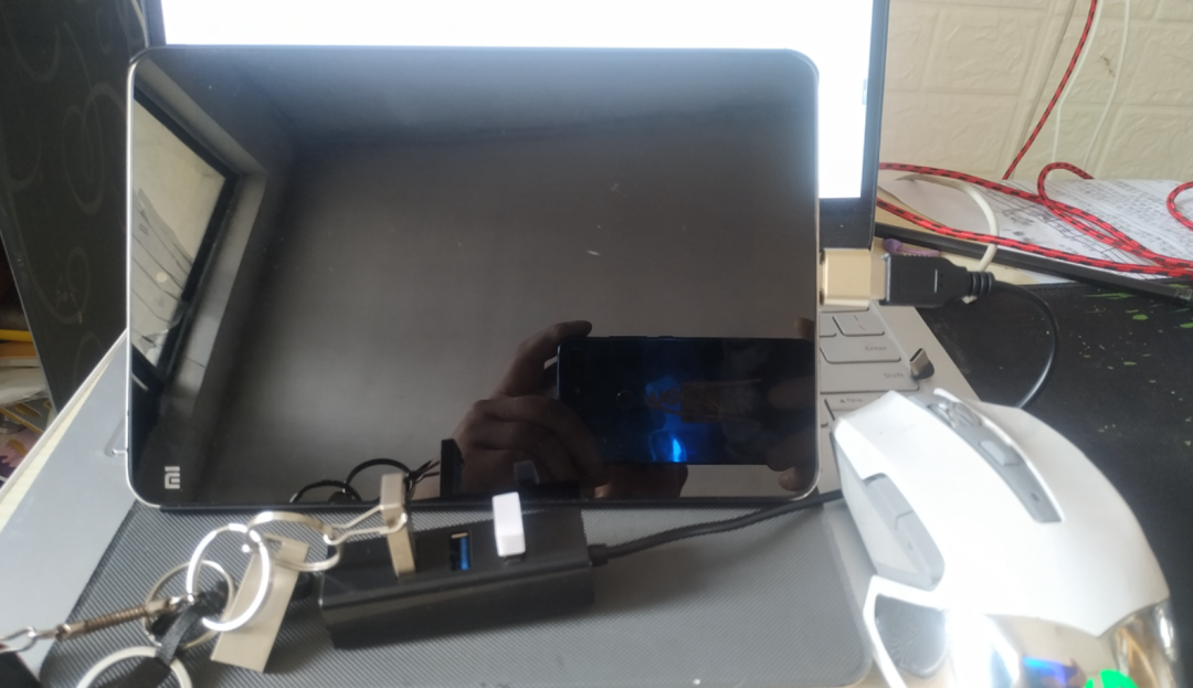 200来块的Android平板装上win10,照样能玩LOL插图4 200来块的Android平板装上win10,照样能玩LOL